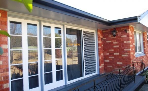 33 SHIRLEY STREET INVERELL 03