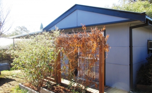 33 SHIRLEY STREET INVERELL 08