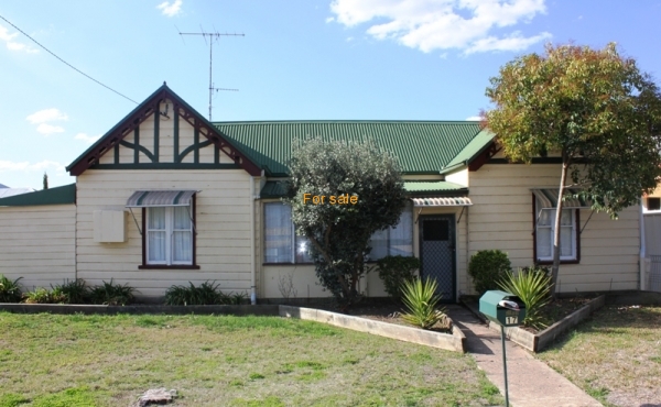 17A ANDREW STREET INVERELL 02